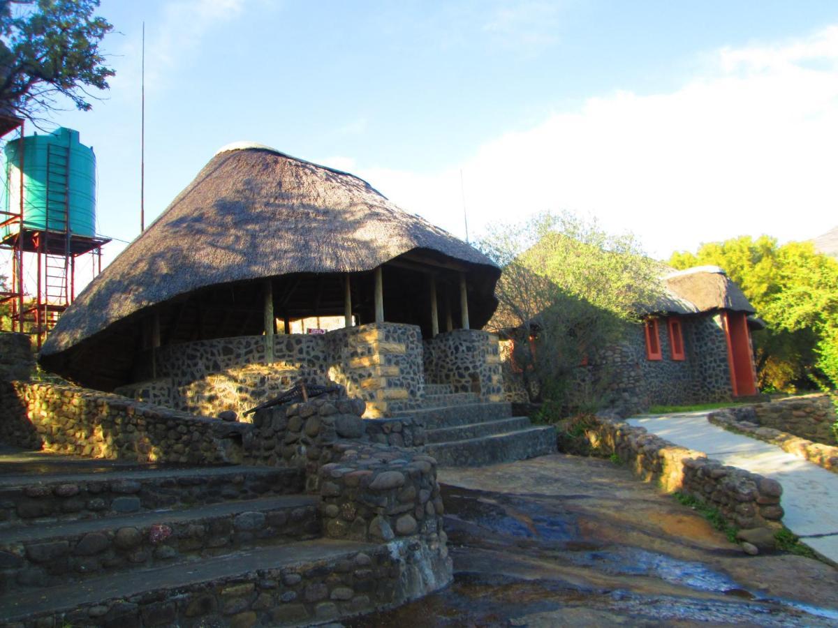 Hôtel Liphofung Cave, Chalets à Butha-Buthe Extérieur photo