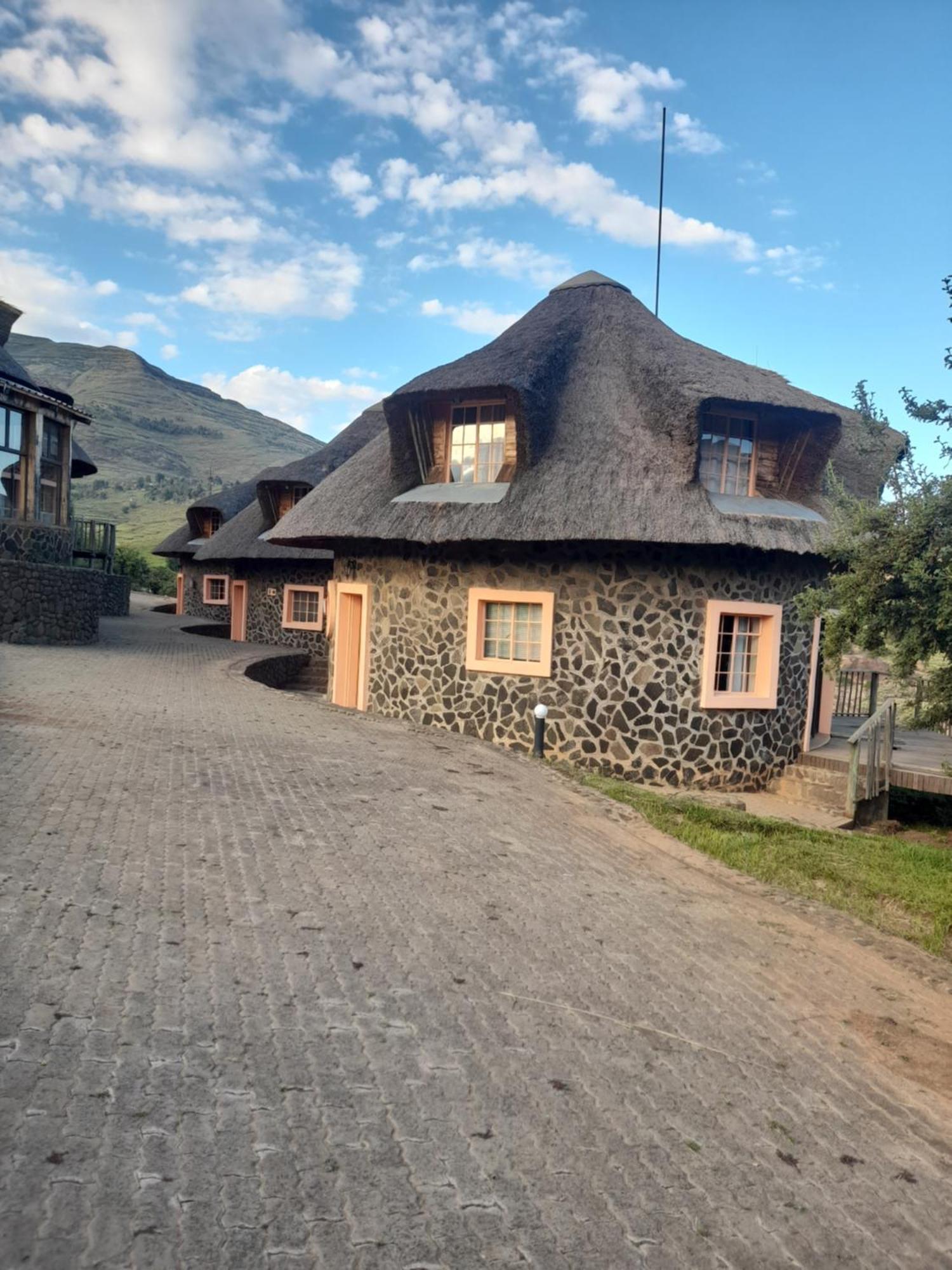 Hôtel Liphofung Cave, Chalets à Butha-Buthe Extérieur photo