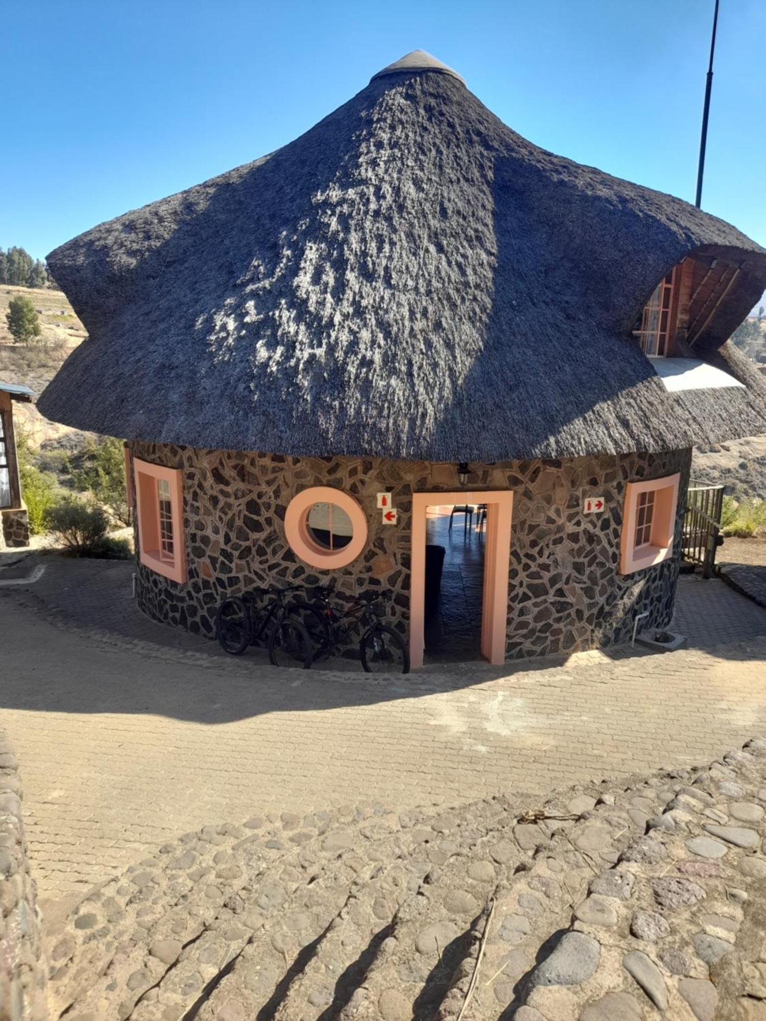 Hôtel Liphofung Cave, Chalets à Butha-Buthe Extérieur photo